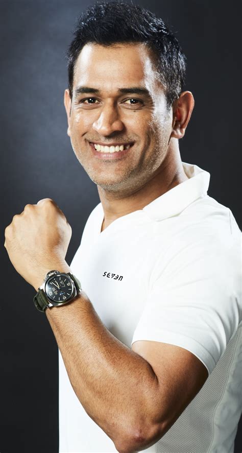 ms dhoni panerai